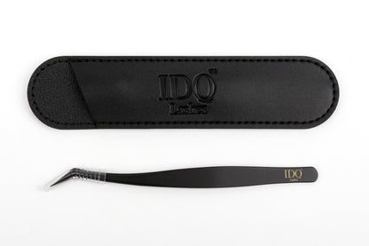 Black tweezers with leather case on a white background, featuring the 'IDO' brand.