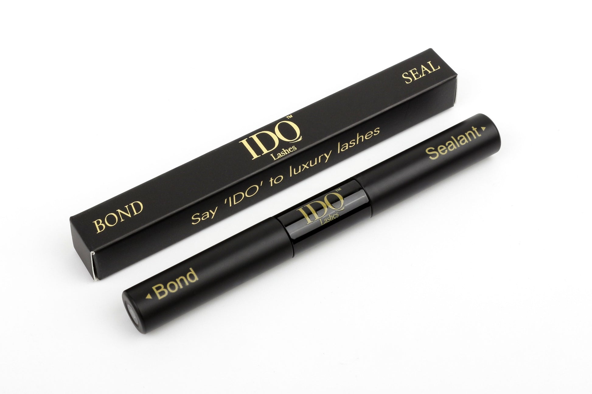 IDO eyelash product with black packaging on a white background